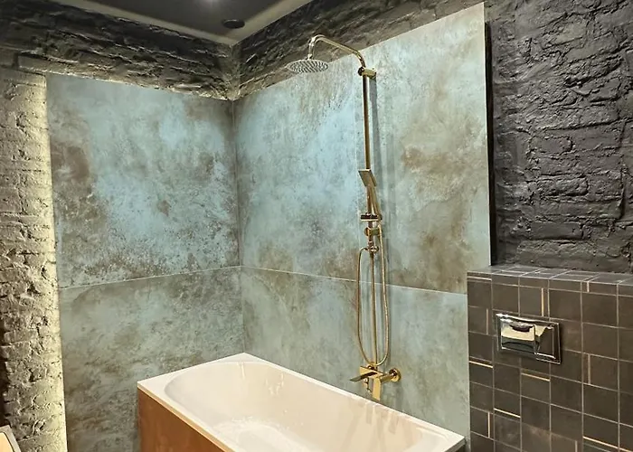 Darkhouse Caesar * Łódź